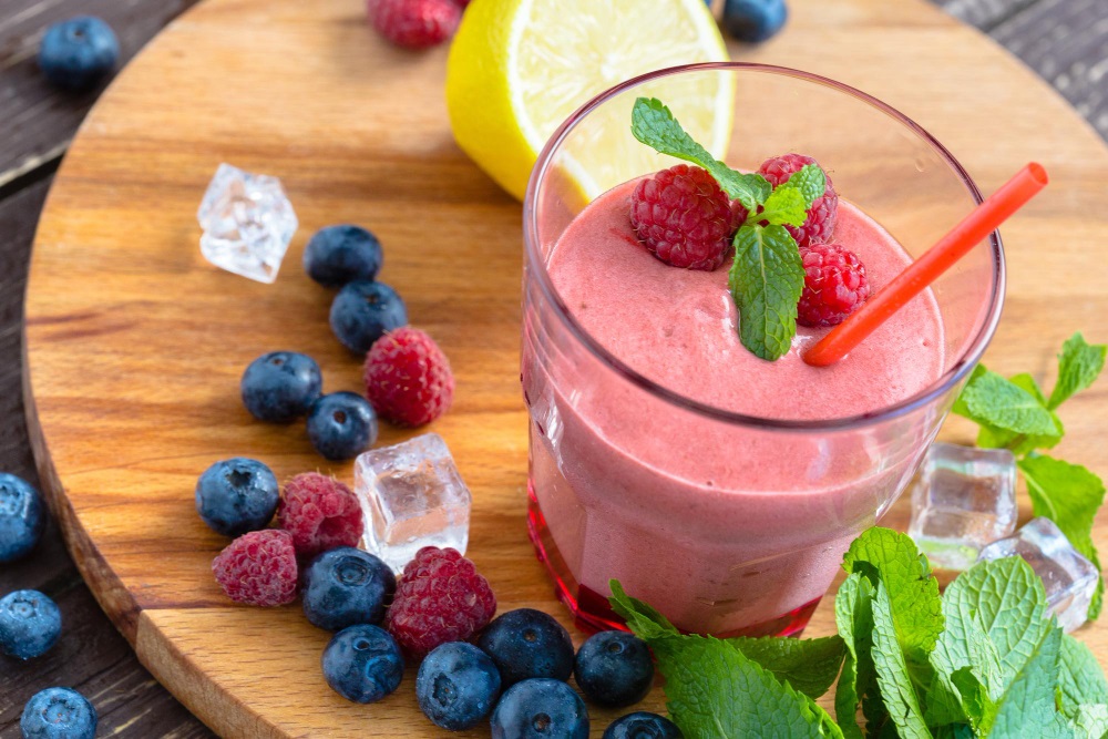 Smoothie de frutos rojos fresquito